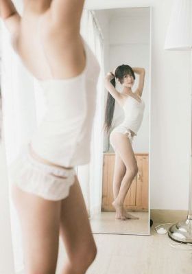 亚洲第一第二第三第四第五第明星_高清完整视频